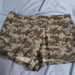 Hooter Girl Shorts
